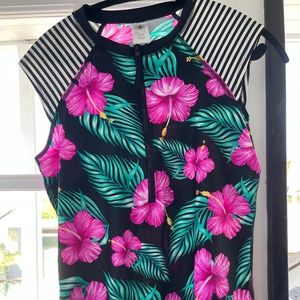 Floral Billabong Rash Guard L